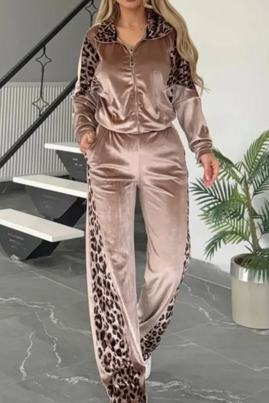 Women's Leopard Velvet Casual Fashion Sports Set